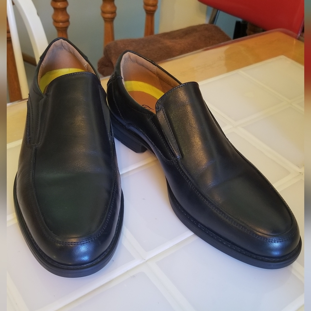 Florsheim Comfortech with Ortholite Size 8D Men's Black Leather Slip-On